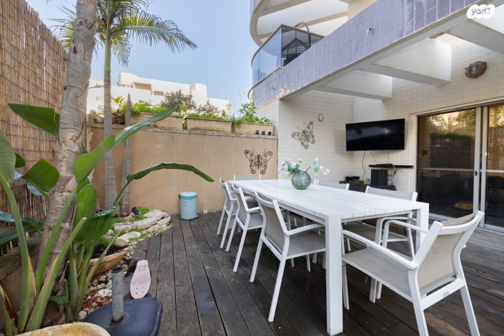 דירת גן, תל אביב 5, מרכז מערבי, נס ציונה