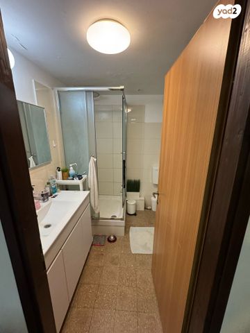 יחידת דיור, הקרן הקיימת 20, מרכז, הרצליה