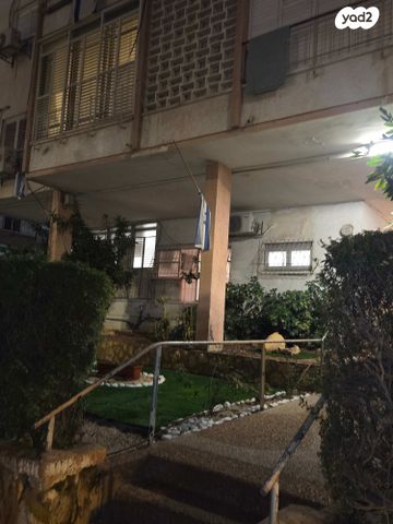 דירה, יהושע חנקין 38, אגרובנק, חולון