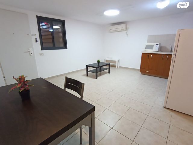 יחידת דיור, רביבים 3, אורנית, אורנית