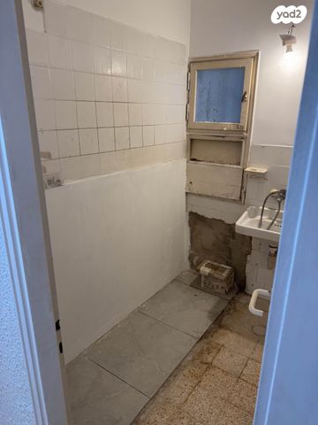 ישראל בן ציון 20