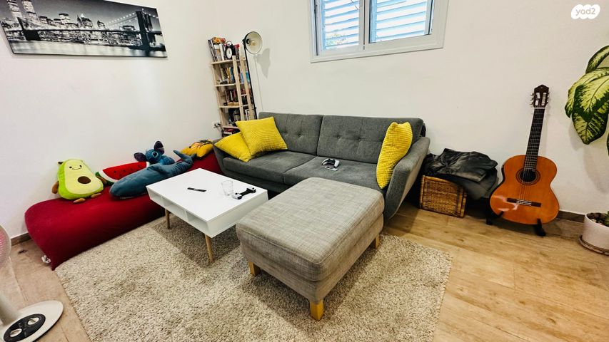 דירה, חנה סנש 6, גבעת הרמבם, גבעתיים