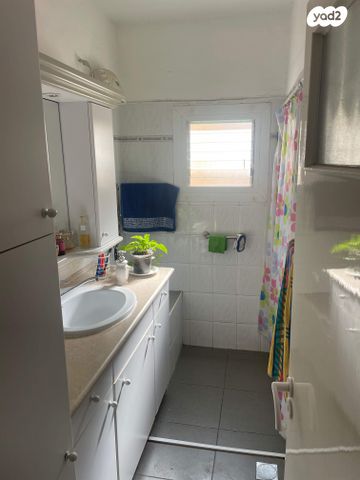 דירה, נפתלי הלל 13, אברמוביץ', ראשון לציון