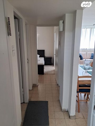 דירה, הנשיא 11, בית וקאנטרי, גיורא יוספטל, גבעת שמואל