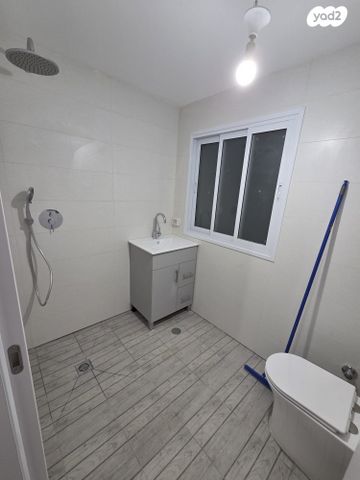 דירה, בודנהיימר 13, קרית שפרינצק, חיפה