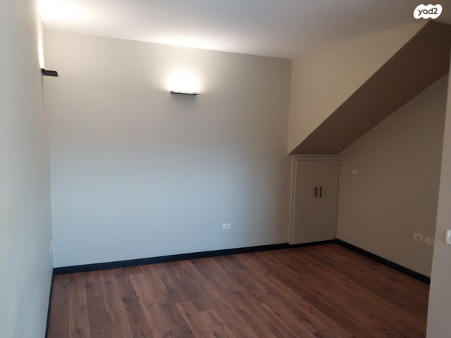 יחידת דיור, ענבר 21, נעלה, נעלה