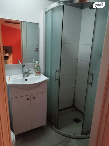 מרתף/ פרטר, בוגרשוב 64, לב תל אביב, לב העיר צפון, תל אביב יפו