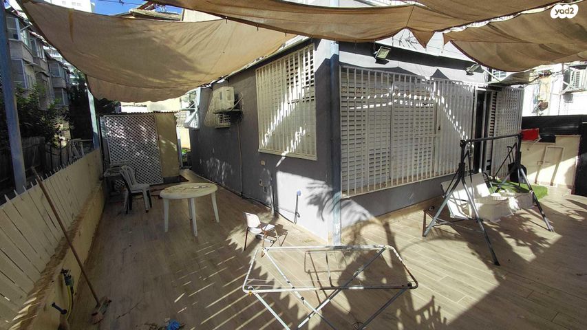 דירת גן, קדושי בלזן 12, נאות שושנים, חולון