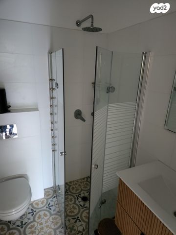 יחידת דיור, נחלת ז'בוטינסקי 20, המושבה, בנימינה גבעת עדה