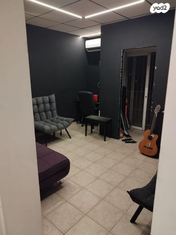 מרתף/ פרטר, בוגרשוב 64, לב תל אביב, לב העיר צפון, תל אביב יפו