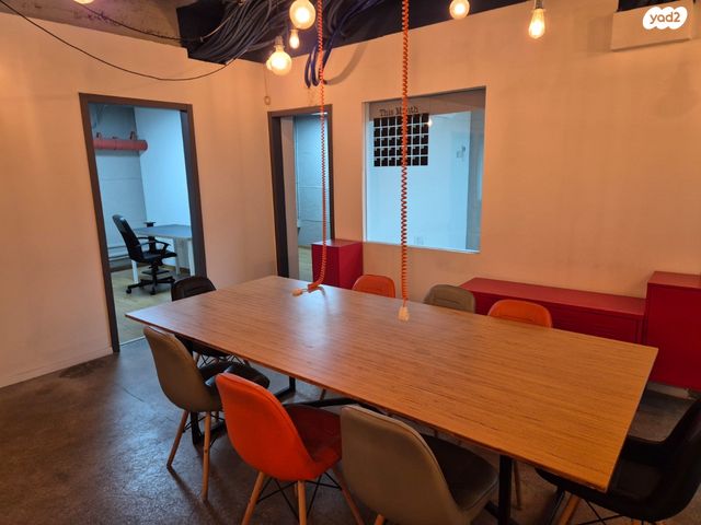 משרדים, אחד העם 35, לב תל אביב, לב העיר צפון, תל אביב יפו