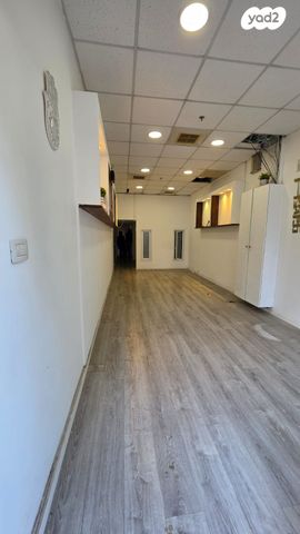 חנויות/ שטח מסחרי, דרך השרון 6, אזור תעסוקה צומת רעננה, כפר סבא