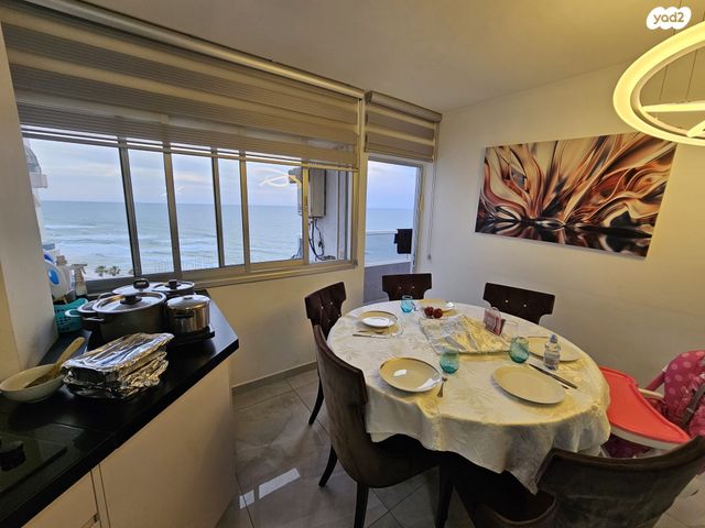 דירה, שדרות העצמאות 2, עצמאות יוספטל, בת ים