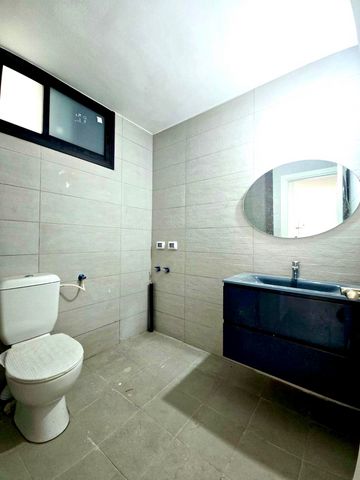 דירה, אסירי ציון, קרית שרת, רעננה