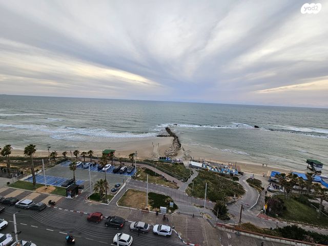 דירה, שדרות העצמאות 2, עצמאות יוספטל, בת ים