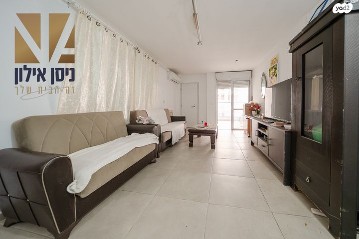 יוסף שפרינצק 32