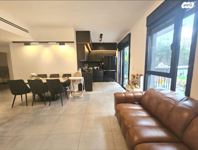 דירה, האלוף נחמיה תמרי 1, עליות, רמת גן