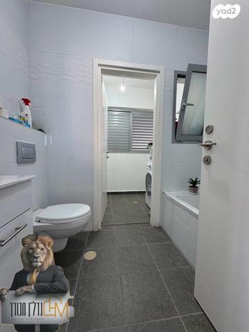 דירה, שליו, נתיבות מערב, נתיבות