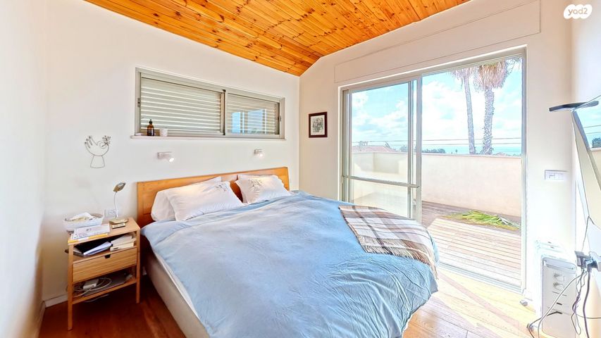 דו משפחתי, מושבה מרכז, זכרון יעקב