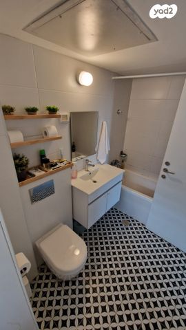 דירה, שולמית אלוני, נחלת יהודה, ראשון לציון