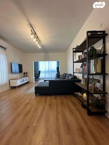 דירה, כצנלסון 92, שינקין, גבעתיים