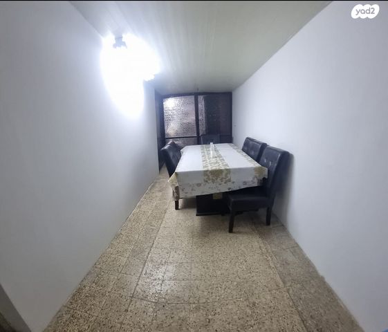 גג/ פנטהאוז, השיקמה 5, דרום מערב ותיק, בת ים