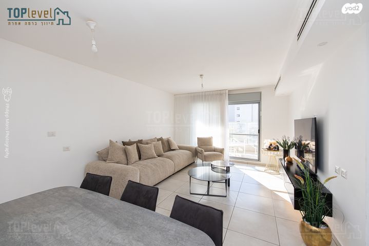 דירה, הגל 15, החותרים, טירת כרמל