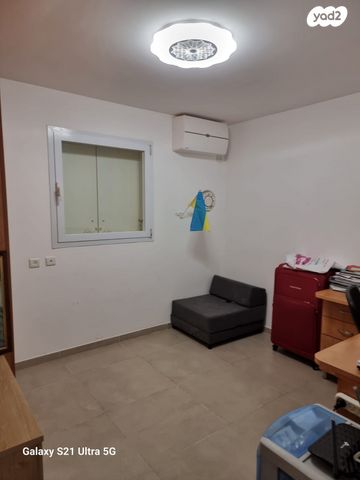 דירה, הרב קוק 41, רובע ב', אשדוד