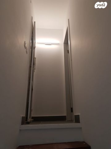 דופלקס, חידקל 6, גני אביב, לוד