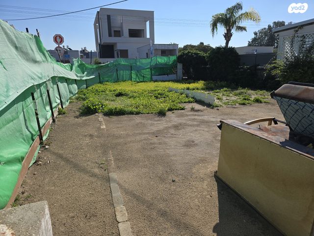 דו משפחתי, בנציון ישראלי, קרית חיים מערבית, חיפה