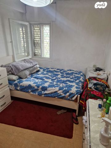 דירה, הרב ברזני סלומון 5, עמידר, טירת כרמל