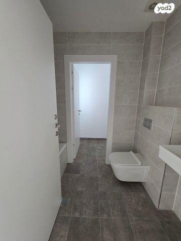 דירה, טרומפלדור, פועלים ד, כפר סבא