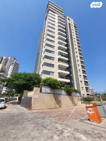 דירה, לכיש 10, הפארק, חדרה