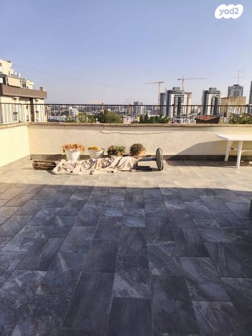 דופלקס, פתח תקווה, מרכז העיר דרום, נתניה