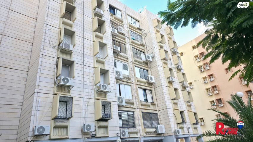 דירה, דוד צדוק 26, בן גוריון, חולון