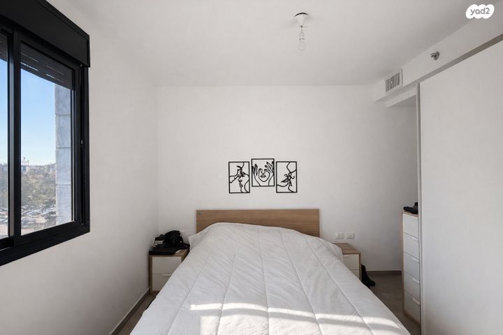 דירה, קרית קריניצי, רמת גן