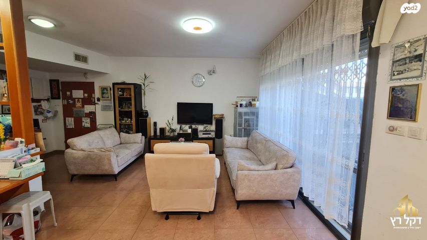 דירת גן, העפרוני, עכו