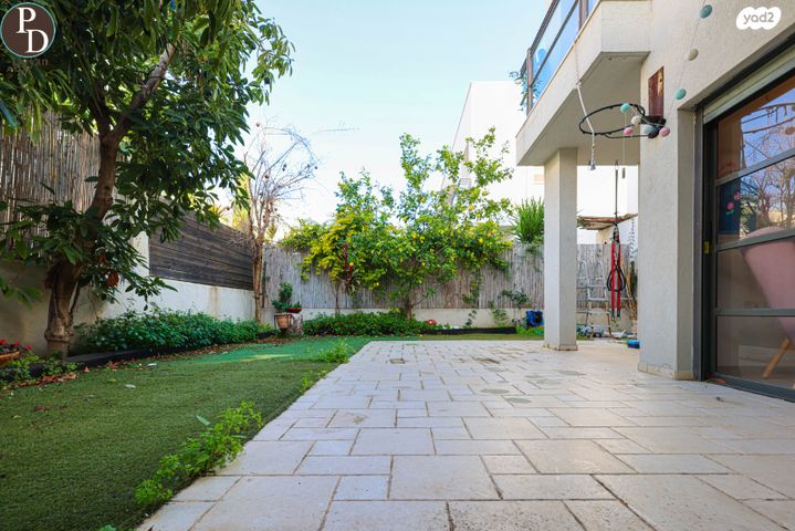 דו משפחתי, כפר יונה