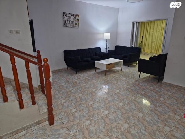 דירת גן, בית שמש