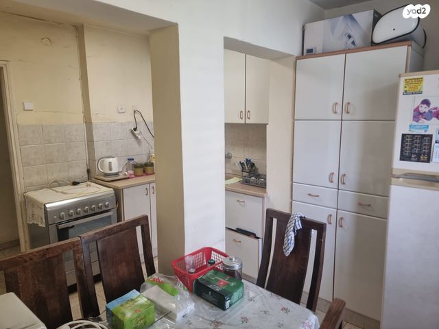 דירה, חיסין, תקומה / קרית חזני, פתח תקווה