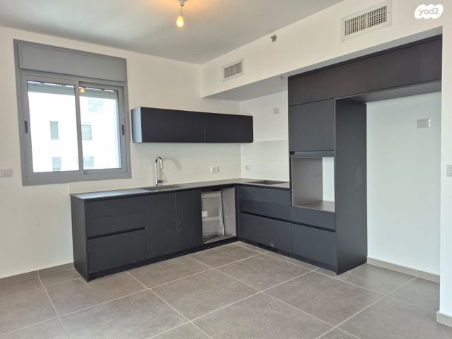 דירה, ש"י עגנון, שיכון רסקו, קרית אונו