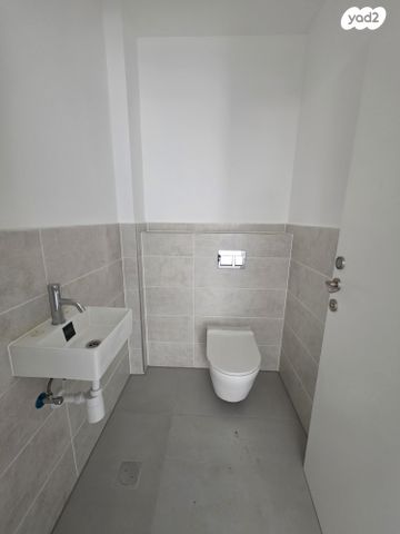 דירה, טרומפלדור, פועלים ד, כפר סבא