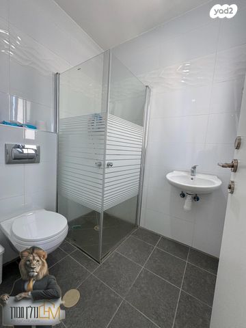 דירה, שליו, נתיבות מערב, נתיבות