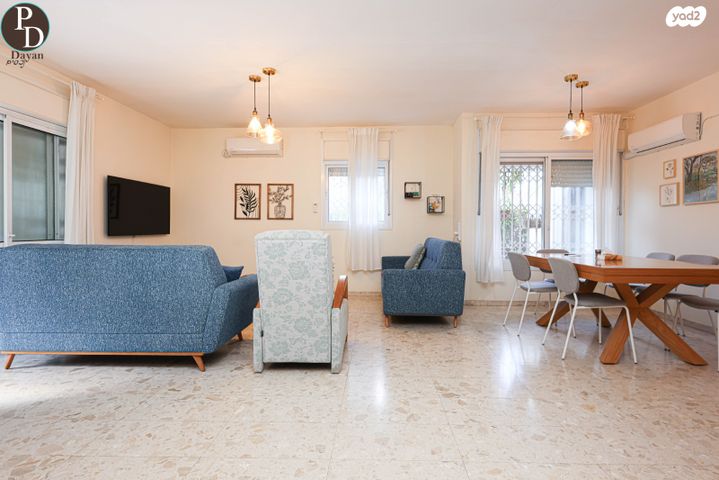 דו משפחתי, כפר יונה