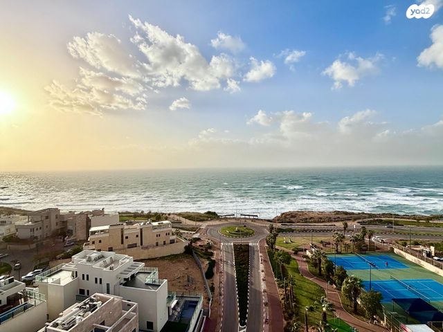 דירה, בני בנימין 1, גלי הים, נתניה