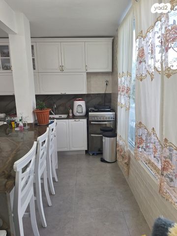 דירה, יוסף ספיר, רסקו א', חולון