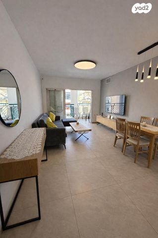 אליעזר בן יהודה 28