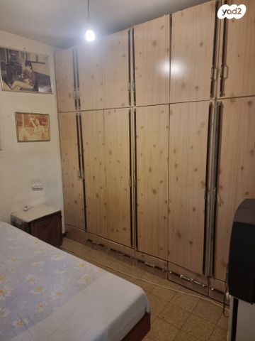 דירה, חיסין, תקומה / קרית חזני, פתח תקווה