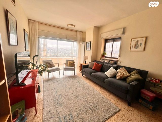 דירה, גבעת הורדים, רסקו, ירושלים