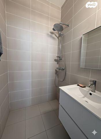 דירה, רוטברג, פועלי הרכבת, גבעתיים